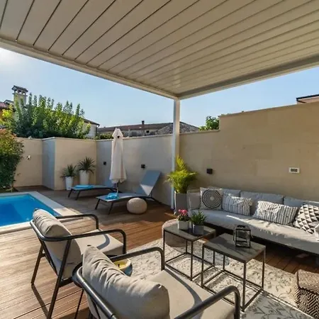 New And Modern Location Available Right Now *